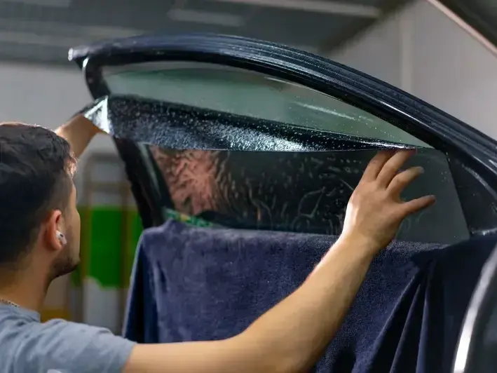 Trusted Auto Glass Repair in Bellevue for Safe, Fast Service