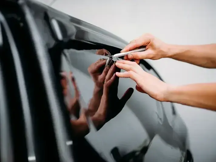 mobile windshield repair service in Seattle office parking lot near South Lake Union tech buildings