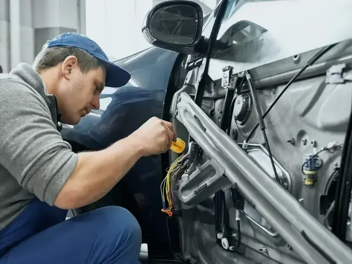 windshield replacement service in Renton WA with mobile setup near Gene Coulon Memorial Beach Park