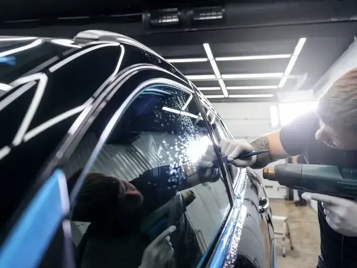 Your Local Windshield Crack Repair Experts in Redmond, WA