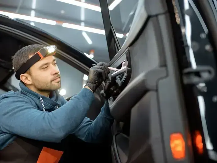 Safe, Fast Windshield Repair in Kirkland, WA